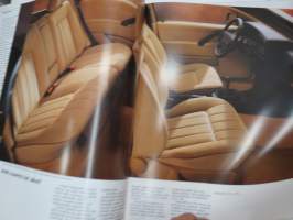 Volkswagen Passat Variant 1990 -myyntiesite / sales brochure, in finnish