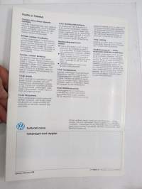 Volkswagen Passat 1990 -myyntiesite / sales brochure, in finnish