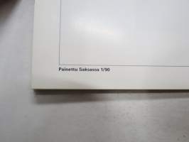 Volkswagen Passat 1990 -myyntiesite / sales brochure, in finnish