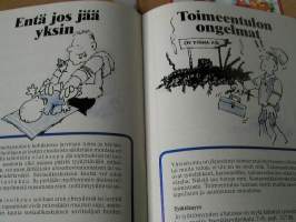 tamperelaisten sosiaaliopas.1985 . VAKITA.N tarjous helposti paketti koko   19x36no 35kg 5e