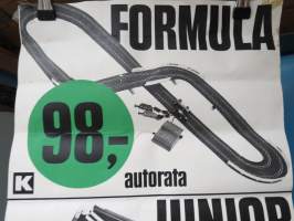 K-Kauppa leluosasto - Formula autorata, Junior biljardipei, Nukenrattaat + Tiina-nukke, Nuket Hanna &amp; Heli &amp; Tuula -myymäläjuliste / poster