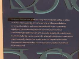 Kirjojen virrassa - Tutkielmia ja esseitä kirjallisuudesta ja lukemisesta