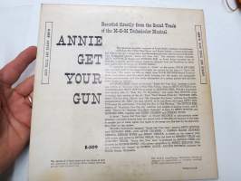 MGM Long Playing LP E 509 Betty Hutton &amp; Howard Keel - Annie Get Your Gun -äänilevy, 33 1/3 rpm 10&quot; record