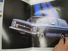 Chevrolet 1984 Wagons Cavalier, Celebrity, Caprice Classic, Suburban, Sportvan, S-10 Blazer, K10 Blazer -myyntiesite  / sales brochure