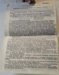Puunkorjuusta Lapissa sääntöjä, ohjeita, karttoja ja leimakirveitä 1940-luvulta
