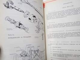 Sisu B-63 ST Linja-auto Käyttöohjeet ja määräaikaishuolto / käyttöohjekirja, julkaisu 52/359