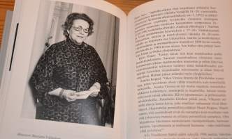 Lotta Svärd ja Alli Paasikivi