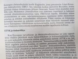 Kulttuurivihkot 1974 nr 4 - Kulttuurityöntekijäin Liitto ry julkaisu, Pushkinin runoja, ETYK, Matti Saanio, Alfredo Varela, TEnnilä - toisenlaista Pohjolaa, ym.