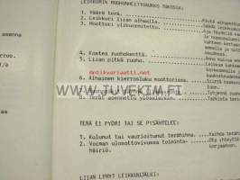 Honda H 4514H puutarhatraktori -käyttö- ja huolto-ohjeet