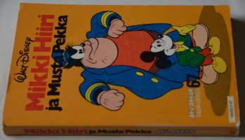 Aku Ankan taskukirja 67  Mikki Hiiri ja Musta Pekka