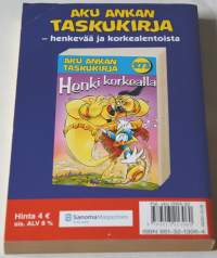 Aku Ankan taskukirja 272	Vesiliirto