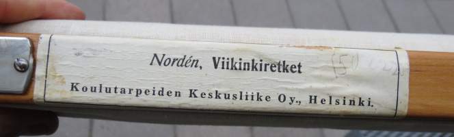 Vikingatågen - Viikinkiretket / Koulutarpeiden Keskusliike Oy -seinäkartta / koulukartta