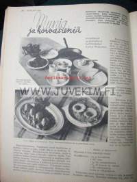 Kotiliesi 1935 nr 7 Huhtikuu 1935 (kansilehti Martta Wendelin) Vuoden 1935 kenkämallistoa esitellään. Ellinor Ivalon koti esitellään. Sinisukka -seurasta