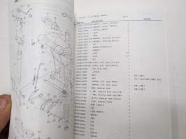 Suzuki DT75/85 outboard parts catalogue 1987-10, illustrations / perämoottori, varaosaluettelo räjäytyskuvineen