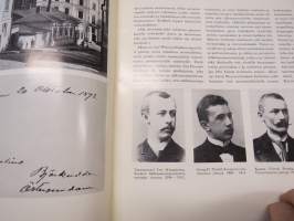 Oy Suomen Tietotoimisto - Finska Notisbyron Ab 75 vuotta 1887-1962