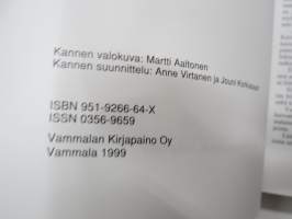 Kaikkoavat paratiisit - Suomalaisten siirtokuntien aatteellinen tausta ja perustamisvaihet Brasiliassa ja Dominikaanisessa tasavallassa n. 1925-1932