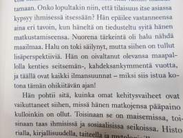 Matkalla Kotona  - Kyllikki Villan Matkapäiväkirjoista
