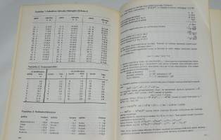 Tähdet 1979 - URSA:n vuosikirja 3. vuosikerta