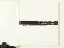 Valokuvauksen vuosikirja 1995
