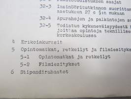 Turun Teknillinen Oppilaitos - Teknillinen Opisto - Teknillinen koulu kertomus lukuvuodesta 1956-1957