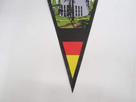 Norvajärvi - saksalaisen sotilashautausmaan matkamuistoviiri, alkuperäinen 1960-70 lukujen vaihteesta / german military cemetery souvenier pennant
