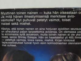 Toinen nainen - ystävä vai vihollinen?