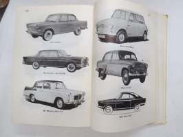 Uusi Autokirja 19. painos, mukana mm. vuoden 1961 henkilöautokuvasto