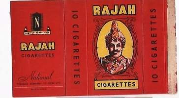 Rajah -  tupakka-aski saumoista avattu tupakkaetiketti