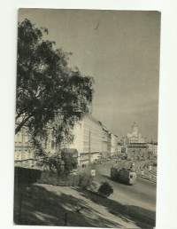 Helsinki  Etelä Satama - paikkakuntapostikortti postikortti kulkenut -71