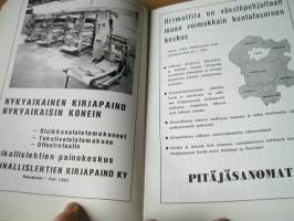 paikallislehtien liitto.1945-1970vakitan tarjous helposti paketti 19x36 x60 cm paino 35kg 5e.