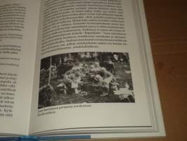 Savon naisen &quot;herääminen&quot;Lotta-Svärd järjestön lottien ja pikkulottien toimintaa Ylä-Savon alueella vuosina 1918-1939