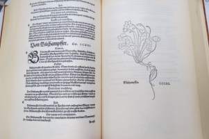 Leonharrt Fuchs Kreutterbuch 1543 -faksimile, yrttikirja näköispainos