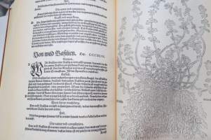 Leonharrt Fuchs Kreutterbuch 1543 -faksimile, yrttikirja näköispainos