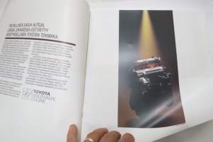 Toyota Camry 1987 -myyntiesite / sales brochure