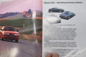 Mazda 626 Hatchback 5-ov. / Sedan 4-ov. / Sport Saloon 2-ov. 1990 -myyntiesite / sales brochure