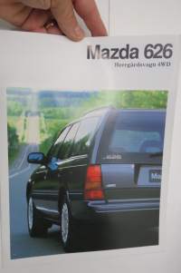 Mazda 626 Herrgårdsvagn 4WD 1991 -myyntiesite, ruotsinkielinen / sales brochure