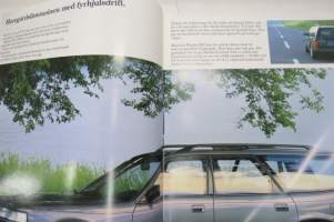 Mazda 626 Herrgårdsvagn 4WD 1991 -myyntiesite, ruotsinkielinen / sales brochure