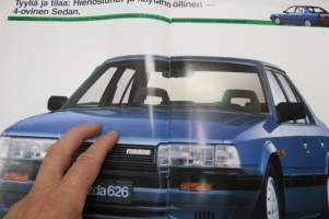 Mazda 626 Hatchback 5-ov. / Sedan 4-ov. / Sport Saloon 2-ov. 1986 -myyntiesite / sales brochure