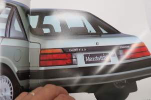 Mazda 626 Hatchback 5-ov. / Sedan 4-ov. / Sport Saloon 2-ov. 1986 -myyntiesite / sales brochure