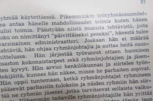Työryhmä sairaanhoidossa - Johtavien sairaanhoitajien käsikirja