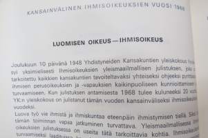Suomen Taideakatemia - Finlands Konstakademi - kolmivuotisnäyttely - treårsuttstallning Ateneum 1968 -näyttelykirja / art exhibition catalogue