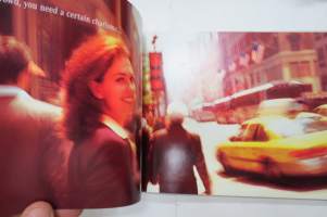 Mercedes-Benz - Designo - Mercedes with a difference 2000 -varusteet / design, myyntiesite / sales brochure