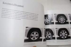 Mercedes-Benz - GLK-sarja 2010 -myyntiesite / sales brochure