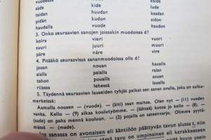 Pieni sanaseppä II - Kansakoulun toinen kielioppi