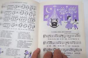 Musiikkia oppimaan - Laulavan ja soittavan nuorison oppikirja