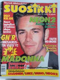 Suosikki N:o 12 1992. EI JULISTEITA. Asiaa: Madonna, Brad Bitt, Metallica, Christian Ruuttu