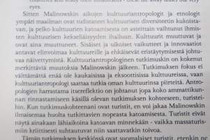 Matka ikuiseen kesään - Kulttuuriantropologinen näkökulma suomalaisten etelänmatkailuun