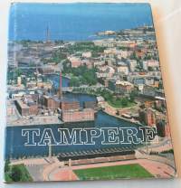 Tampere sinisten järvien kaupunki värikuvateos Tampereesta
