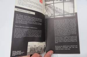 Sachsenhausen - keskitysleirin, sen toiminnan ja museon opaskirjanen v. 1967, englanninkielinen