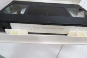 Nissan Vanette Cargo 1995 tuotevideo -mainosvideo VHS / promoting video
